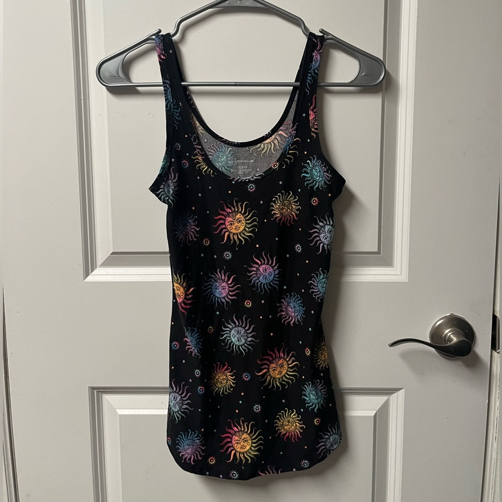 No Boundaries black tank top, size small